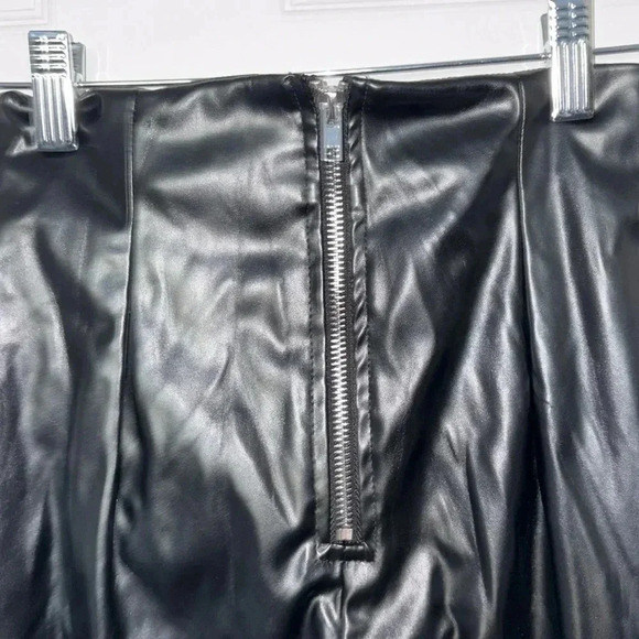 Princess Polly Lyra Faux Leather Pants - Picture 6 of 8